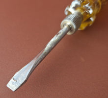 Load image into Gallery viewer, Adaptable screwdriver multi screwdriver with 7 multi bits , Yellow Clear Plastic