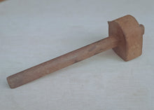 Load image into Gallery viewer, Vintage Wooden Marking Gauge – Antique Woodworking Tool – 24cm – Carpenter Tool