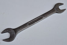 Load image into Gallery viewer, GORDON TOOLS "MADE IN ENGLAND" OPEN END SPANNER 5/16W + 3/8W