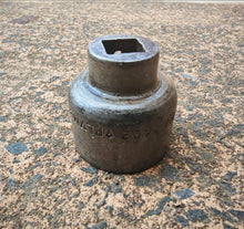 Load image into Gallery viewer, Vintage P.W.A 1402 VPLV MB-L 3/4" Drive 12-Point Deep Impact Socket – Used