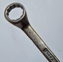 Load image into Gallery viewer, VINTAGE GORDON TOOLS RING SPANNER 5/8AF - 11/16AF, Old Used Mechanics Wrench