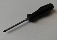 Load image into Gallery viewer, Teng Tools SO652 Black Plastic Handle Philip Screwdriver Chrome Vanadium
