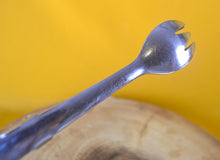 Load image into Gallery viewer, Vintage Chrome Salad Grabber Tongs , Kitchen Utensil, Made In England