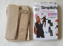 Load image into Gallery viewer, SIMPLICITY 8869 JUNIOR JACKET-PANTS-SKIRT  SIZE AA 3/4-9/10
