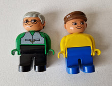 Load image into Gallery viewer, Vintage Lego Duplo Lot - 5 Old Style Duplo Figures Toys
