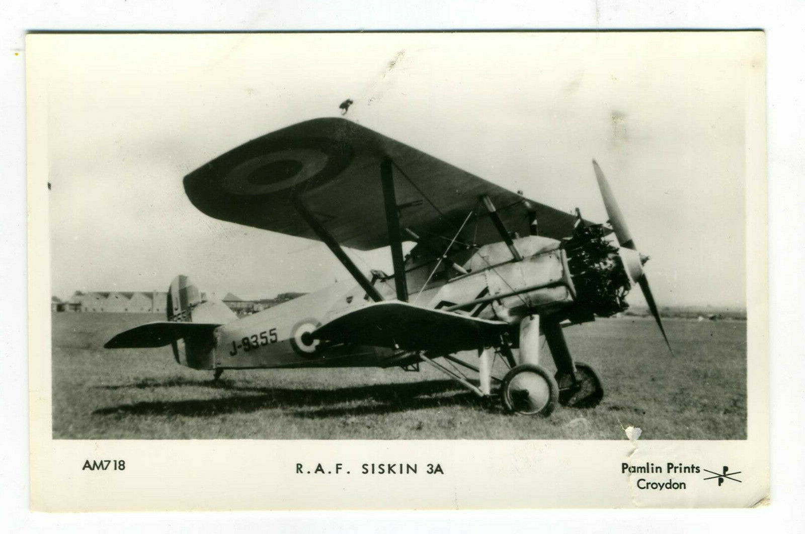 Vintage Aviation Postcard: AM718 R.A.F SISKIN 3A Aircraft - Croydon