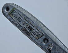 Load image into Gallery viewer, Vintage Grey HANDLE Aluminium King Fuller Utility Knife c1960 / 1970  - for Craft Work and DIY in Good Condition
