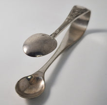 Load image into Gallery viewer, Silver Plated Sugar Cube / Ice Grabber Tongs, Spoon Tongs, Vintage Silverware, 10.5cm Tongs, Sugar Tongs, Sugar Nips
