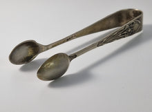 Load image into Gallery viewer, EPNS Silver Plated Sugar Cube / Ice Grabber Tongs, Spoon Tongs, Vintage Silverware, 10.5cm Tongs, Sugar Tongs, Sugar Nips
