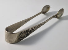 Load image into Gallery viewer, EPNS Silver Plated Sugar Cube / Ice Grabber Tongs, Spoon Tongs, Vintage Silverware, 10.5cm Tongs, Sugar Tongs, Sugar Nips
