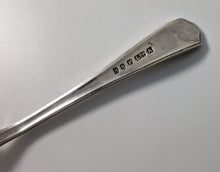 Load image into Gallery viewer, Vintage Sheffield silver plated butter / spreading knife Marked SSP Ltd A
