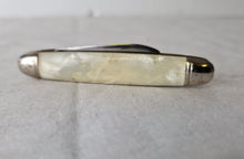 Load image into Gallery viewer, Richards Sheffield England pocket knife , Single Blade, Lucite Plastic Handle
