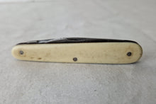 Load image into Gallery viewer, Vintage Antique Wigfall &amp; Co Pocket Knife , Cream Plastic Handle , Double Blade
