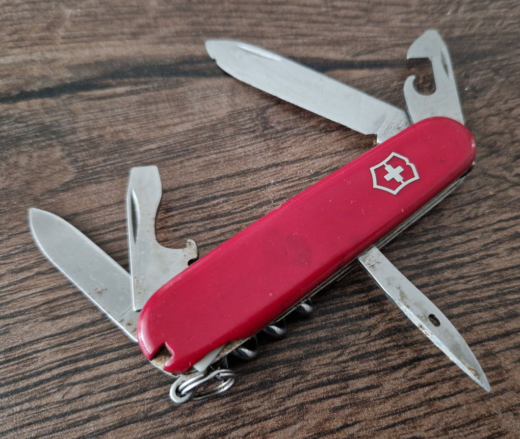 Victorinox Officier Suisse Swiss Army Pocket Knife Multi Tool , Damaged , Tool Missing