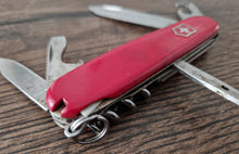 Load image into Gallery viewer, Victorinox Officier Suisse Swiss Army Pocket Knife Multi Tool , Damaged , Tool Missing
