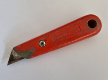 Load image into Gallery viewer, Vintage Red HANDLE Stanley Knife 199A - for Craft Work in Good Condition

