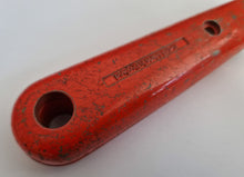 Load image into Gallery viewer, Vintage Red HANDLE Stanley Knife 199A - for Craft Work in Good Condition
