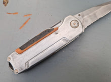 Load image into Gallery viewer, Magnusson Foldable Utility Knife Multi Tool
