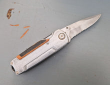 Load image into Gallery viewer, Magnusson Foldable Utility Knife Multi Tool
