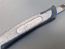 Load image into Gallery viewer, Heavy-Duty Trimming Knife - Retractable Snap-Off Blue Black Colour
