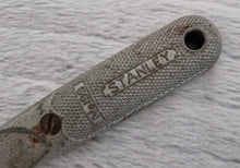 Load image into Gallery viewer, Stanley No 199 Pad Saw Hand Tool For Joiner and Cabinet Makers DIY Tool Made In England Grey Colour Vintage Handle
