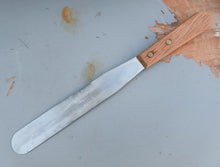 Load image into Gallery viewer, Vintage Stainless Steel Spatula Palette Knife Wooden Handle 32cm Baking Tool
