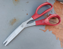 Load image into Gallery viewer, Wiltshire StaySharp 21cm Kitchen Scissors Shears Red Handle Multi Purpose
