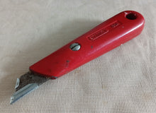 Load image into Gallery viewer, Vintage Stanley 199A Knife Red Handle Made in England Utility Hand Tool
