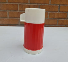 Load image into Gallery viewer, Vintage 1970s Red Colour Vacuum Flask Made By Aladdin 250ml 8fl oz Collectable Made In England
