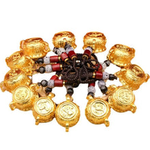 Load image into Gallery viewer, Chinese Style Zodiac Cornucopia Keychain Rotatable Special Pattern Chinese Style Lucky Pendant Crafts Exquisite
