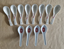 Load image into Gallery viewer, 12 x Vintage Ceramic &amp; Plastic Chinese soup spoons
