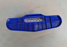 Load image into Gallery viewer, Fiskars Papercraft Border Punch Craft Supply
