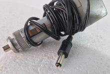 Load image into Gallery viewer, GOODMANS IN CAR POWER SUPPLY CA1220/01 12V 2A

