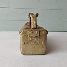 Load image into Gallery viewer, Vintage Rayovac Hunter Lantern - For Repair or Prop Use - Untested
