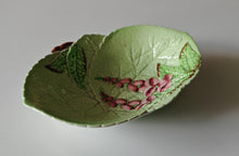 Load image into Gallery viewer, Vintage Carlton Ware Leaf Dish , Foxglove Design , Australian Registered Design , England , 20.5x15x
