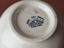 Load image into Gallery viewer, Retro J&amp;G Meakin Pottery Ceramic Sauce / Gravy Boat / Custard Jug, Rose Floral Pattern
