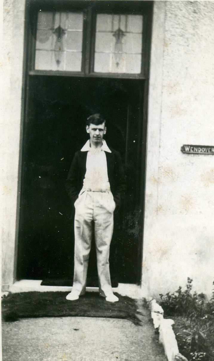 Vintage Black & White Photograph - Elderly couples drinking beer in restaurant