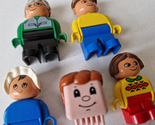 Load image into Gallery viewer, Vintage Lego Duplo Lot - 5 Old Style Duplo Figures Toys
