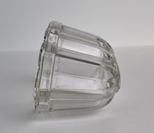 Load image into Gallery viewer, Vintage Antique Glass Jelly Mold Jello Mold Clear glass, 9.2cm x 11cm x 17cm

