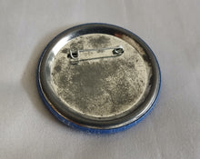 Load image into Gallery viewer, Vintage Sydney Showground Homebush Bay New Home For The Bush 98 Pin Badge 5.5cm
