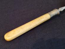 Load image into Gallery viewer, Vintage Sugar Sifter Spoon With Cream Colour Plastic Handle - English, Marked D&amp;A, 16cm long
