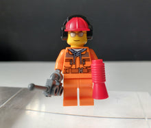 Load image into Gallery viewer, LEGO City Construction Worker Minifigure Orange Uniform Helmet Accessories
