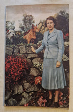 Load image into Gallery viewer, 4 x Vintage British Paper Crowns With Royal Appliques and A Photo Of Queen Elizabeth II , Royal Memo
