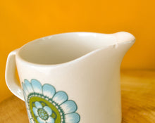 Load image into Gallery viewer, J&amp;G Meakin Studio Vintage Blue Flower CAPRI Pattern Milk Cream Gravy Jug
