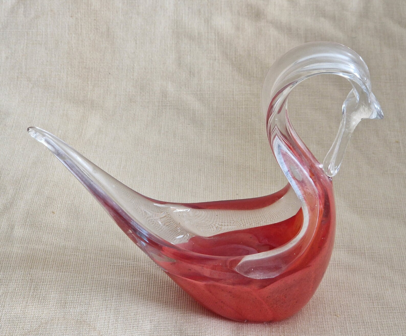 Mtarfa Maltese red and clear glass Swan figurine paper weight