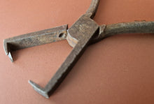 Load image into Gallery viewer, Vintage Ceka 3754 pincers cobblers joiner wire snips pliers Tool
