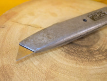 Load image into Gallery viewer, Vintage Guy Brand Tools Model 1670 Utility / Carpet Knife Cutting Tool
