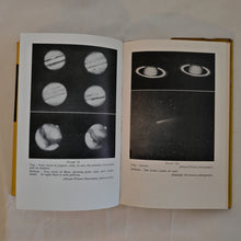 Load image into Gallery viewer, TEACH YOURSELF ASTRONOMY by David S Evans 1957 Vintage Book
