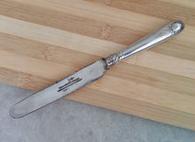 Load image into Gallery viewer, Vintage Walker &amp; Hall Butter Knife – Sheffield Craftsmanship, Elegant Design
