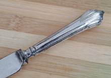 Load image into Gallery viewer, Vintage Walker &amp; Hall Butter Knife – Sheffield Craftsmanship with Elegant Fluted Design
